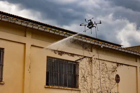 Objectif Drone CHRONOS C5 Captive Spraying Drone for Building Treatment